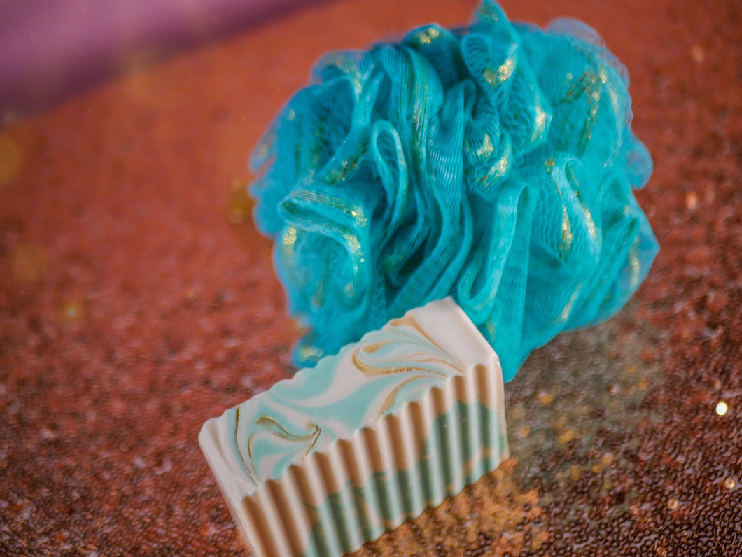 Peachwood & Shugga Berry: Artisan Soap